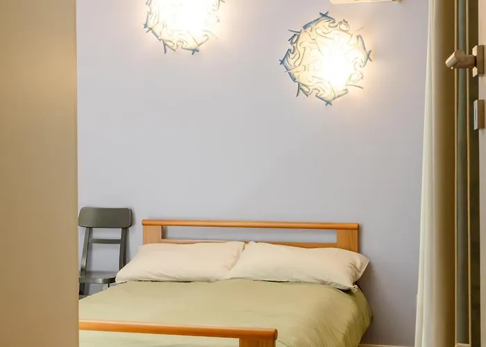 Appartamento 5 Camere Da Letto